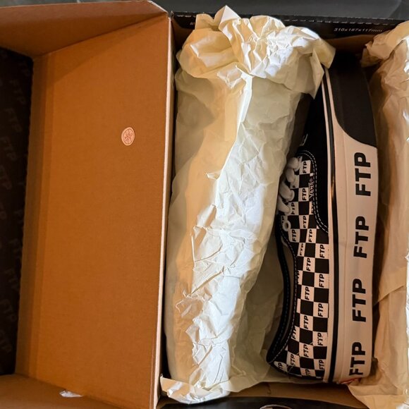 **NEW RARE** VANS AUTHENTIC 44 FTP CHECKERBOARD VAULT VN000EEUBLK 9 WHITE BLACK main image 5